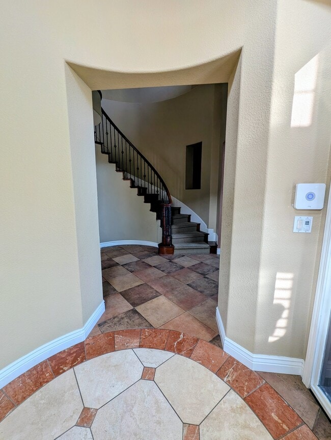 Building Photo - 430 Cicada Ct