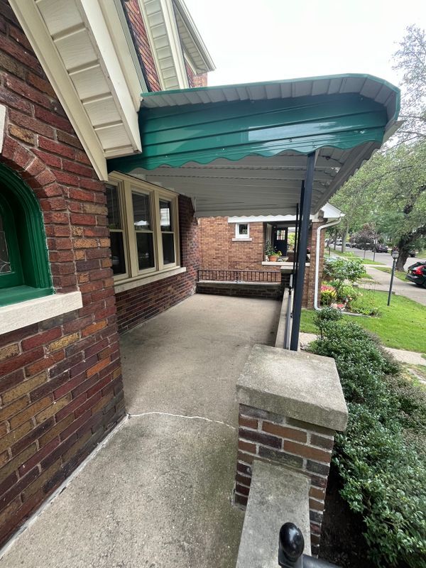 Foto del edificio - 1258 Lakepointe St