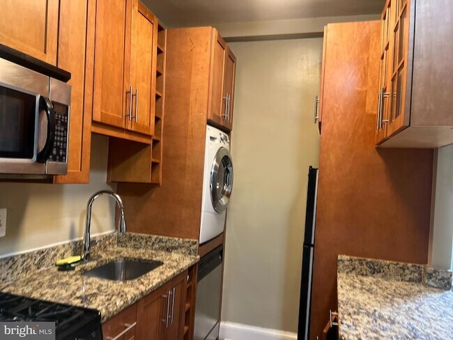 Foto del edificio - 6645 Georgia Ave NW