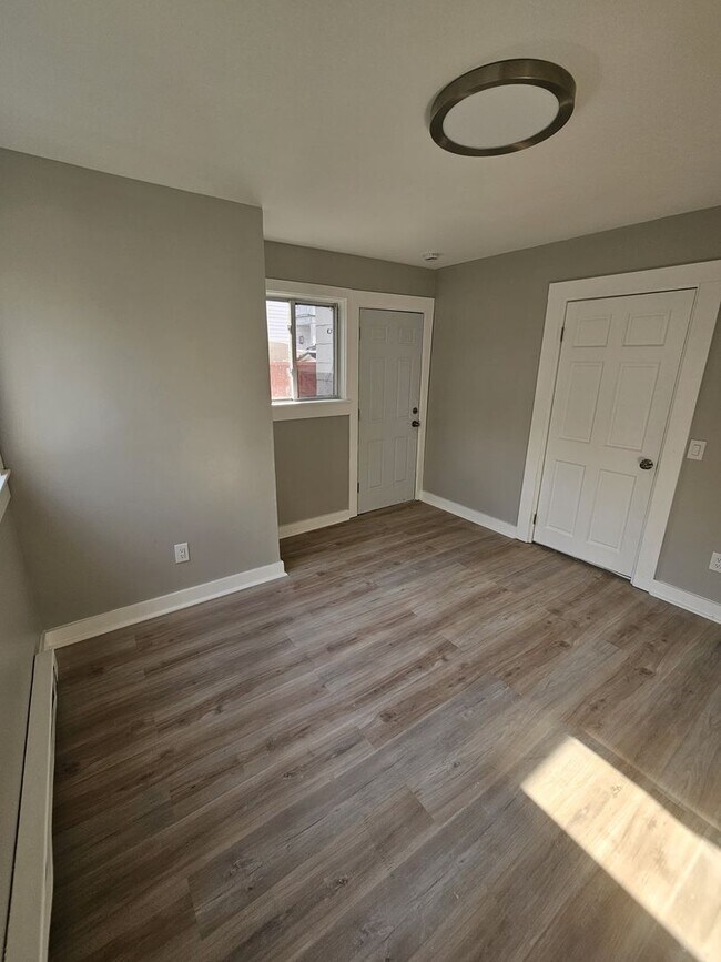 Foto del edificio - 101-103 Culvert St, Torrington