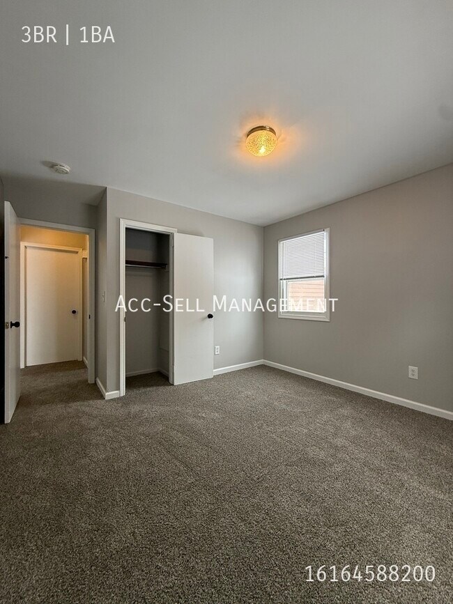 Foto del edificio - 5796 Christie Ave SE