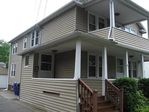 Primary Photo - 122 Powell Ave