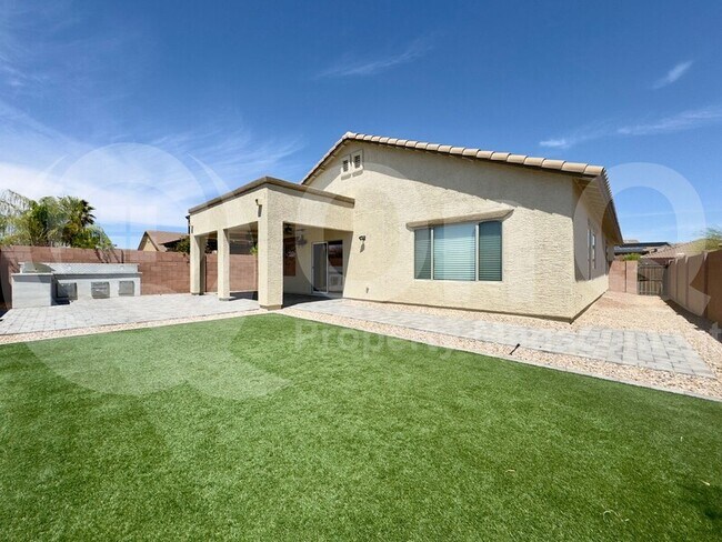 Building Photo - 3437 W Wing Tip Dr