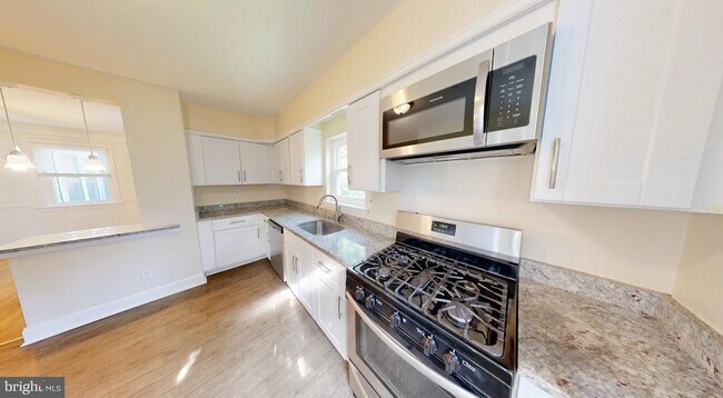 Building Photo - 11 Indian Spring Dr