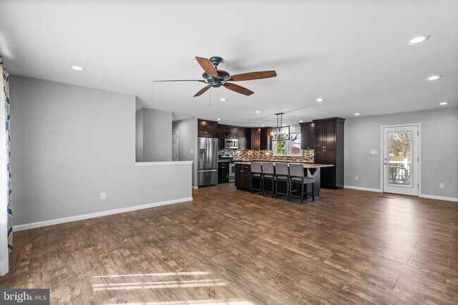 Building Photo - 3206 Seiter Ln