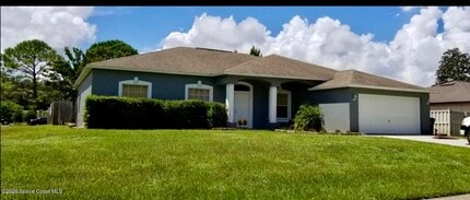 Building Photo - 3315 Casi Dr