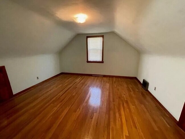 Foto del edificio - 2823 Pittsburgh Ave