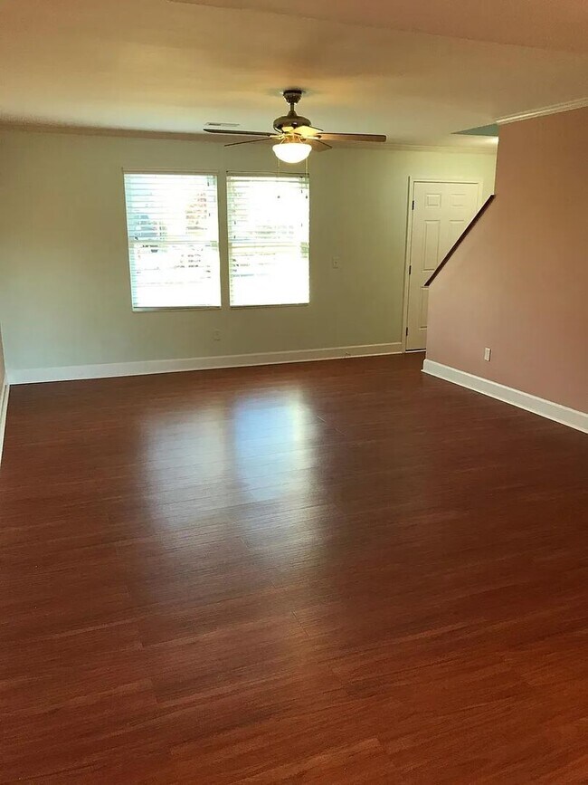 Foto del edificio - Immaculate and spacious home