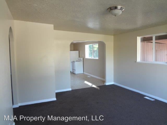 Building Photo - 3151 S 3140 W