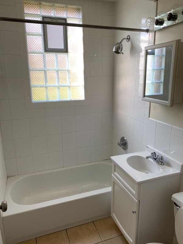 Building Photo - 1880 Grand Ave