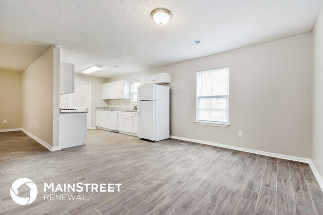 Foto del edificio - 354 McArthur Dr