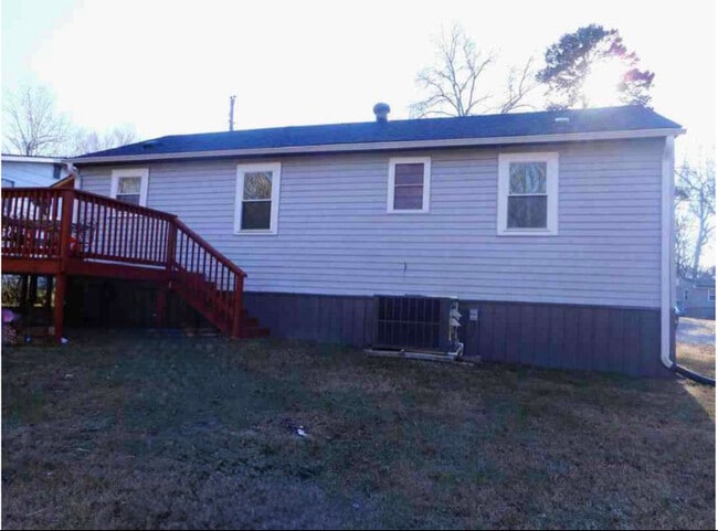 Building Photo - 214 Lansdale St