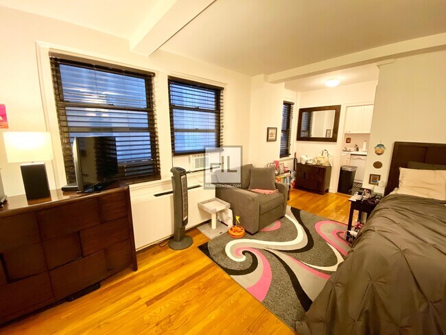 Foto del edificio - EAST 43 STREET
