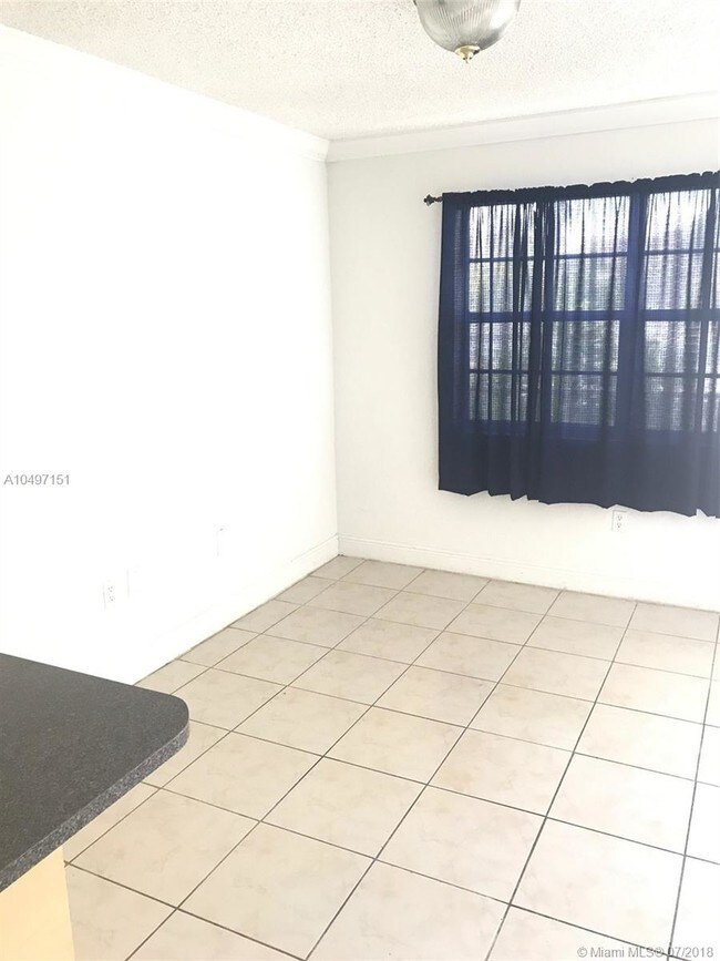 Foto del edificio - 16150 NE 21st Ave
