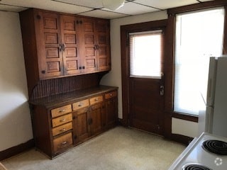 Building Photo - 618 Alpine St