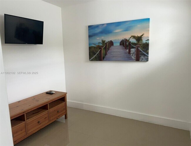 Foto del edificio - 1351 NW 132nd Terrace