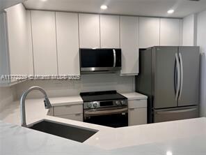 Foto del edificio - 801 Brickell Key Blvd