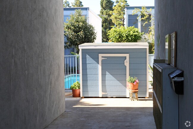 Foto del edificio - Keeney Plaza Apartment