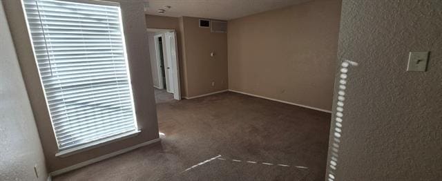 Foto del edificio - 9811 Walnut St