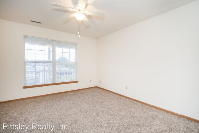 Building Photo - 2 br, 2 bath Apartment - 781 Fotis Drive