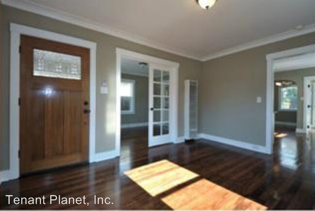 Building Photo - 2 br, 1 bath House - 412 Vaughn Avenue