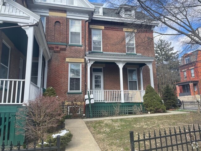 Building Photo - 3141 Bishop St
