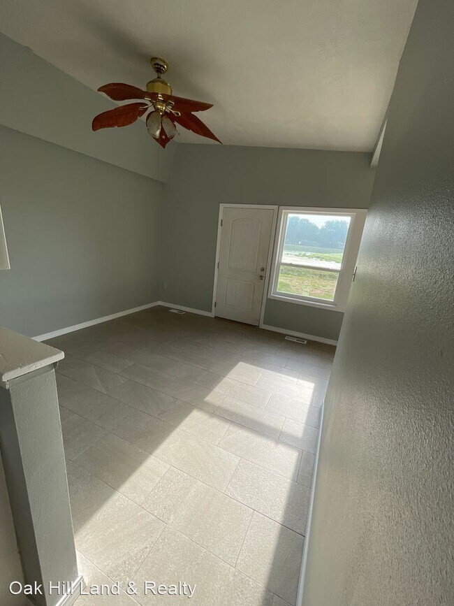 3 br, 1 bath House 1326 Vandenberg Circle House for Rent in