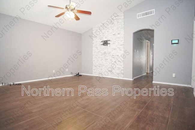 Building Photo - 3717 Tierra Zafiro Dr