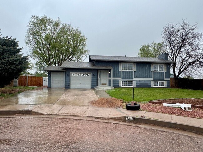 Foto del edificio - Lovely 3 bedroom+ Office in Widefield