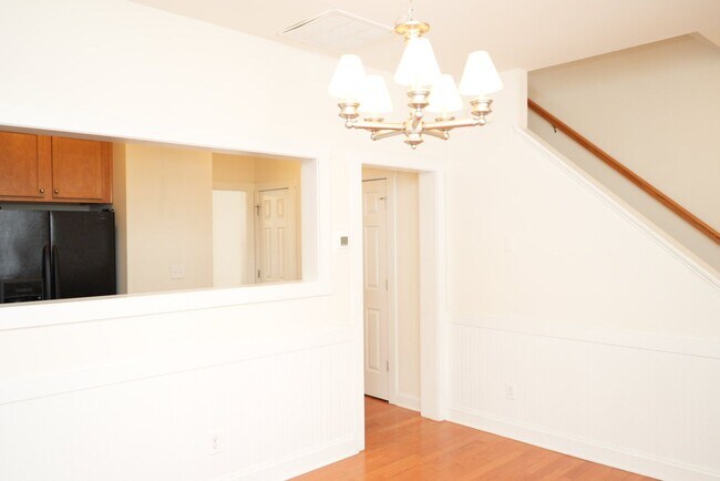 Foto del edificio - 306 Marquette Ct