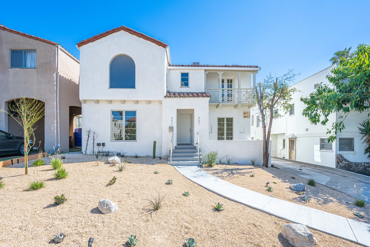 1920s historic spanish duplex, fully renovated - 860 S Curson Ave