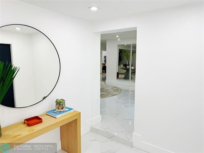 Foto del edificio - 1651 SW 13th Ave