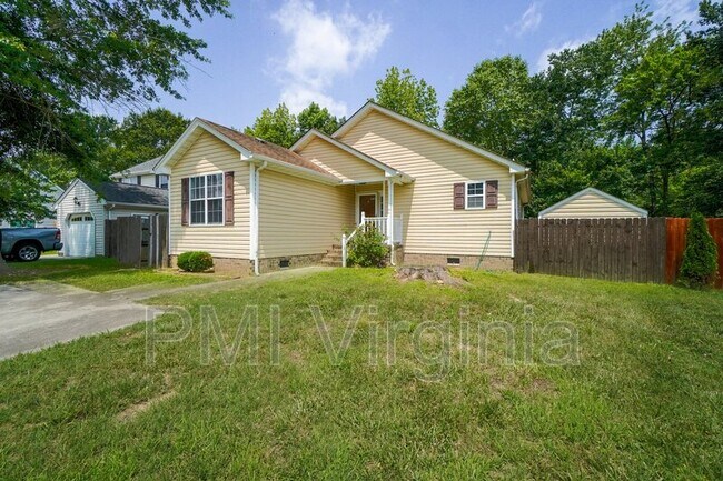 Building Photo - 172 Kristen Ln