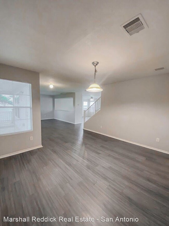 Building Photo - 3 br, 2.5 bath House - 1339 Sunbend Fls