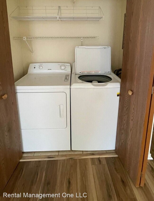 Foto del edificio - 2 br, 1.5 bath House - 995 Glengary