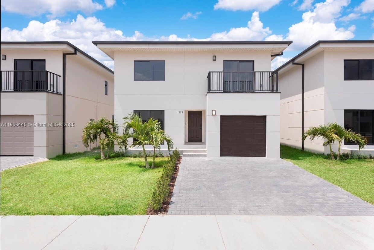 Foto principal - 1350 NW 2nd St