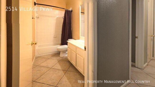Foto del edificio - 2514 Village Pkwy