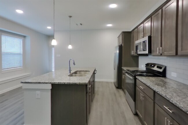 Foto del edificio - 2334 Bailey Flds Ln