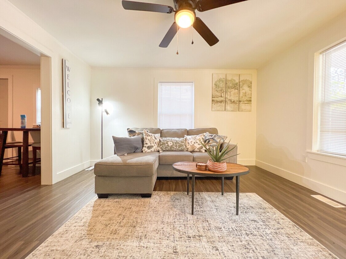Foto principal - 206 Tremont Ave
