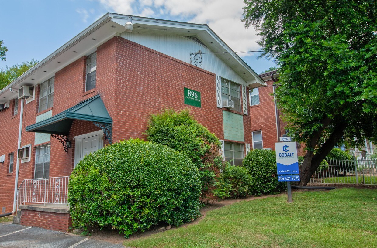Primary Photo - 896 Greenwood Ave NE