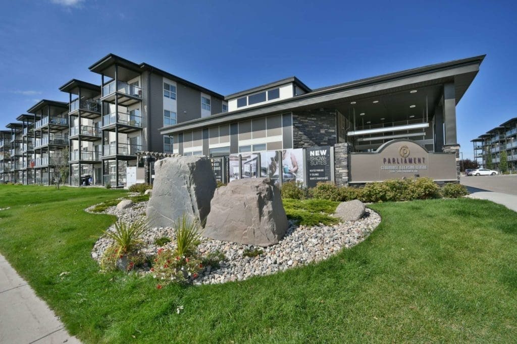 Primary Photo - Parliament