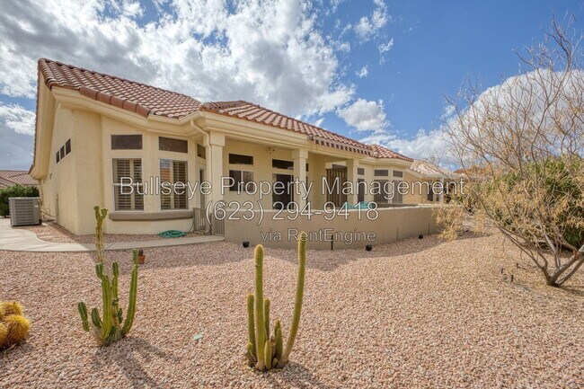 Building Photo - 15704 W Sentinel Dr