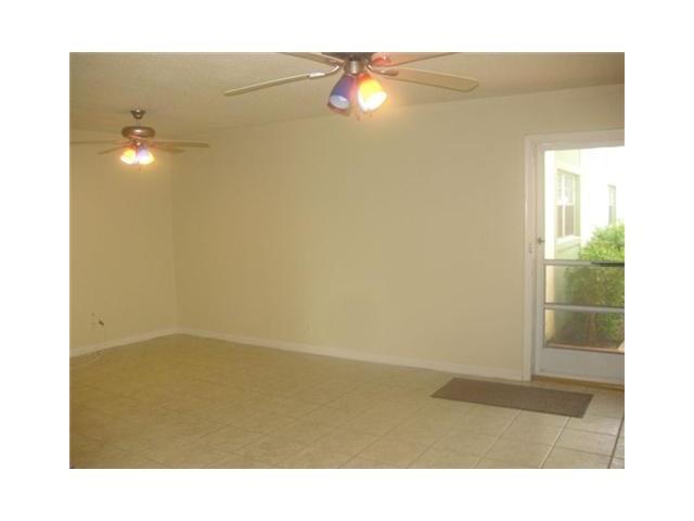 Foto del edificio - 4136 NW 88th Ave