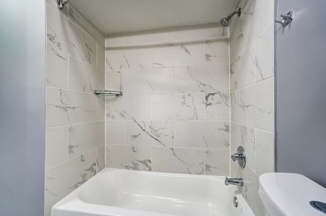 Interior Photo - Cascade Ridge