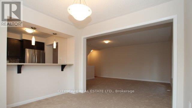 Building Photo - 1055 Haxton Heights