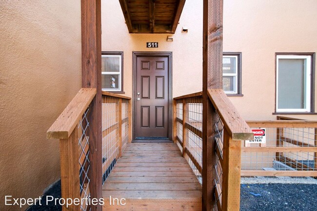Building Photo - 2 br, 1 bath House - 511 South Holly St