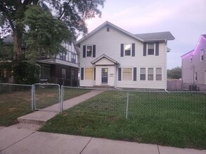 Building Photo - 2416 Jackson St