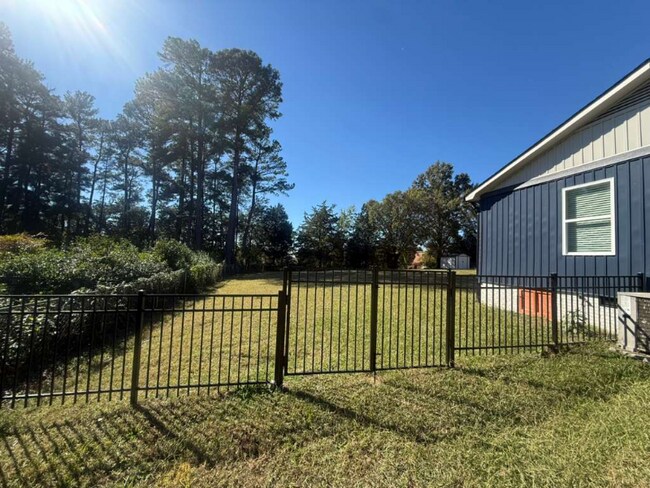 Foto del edificio - 11 Cobblestone Ln NW