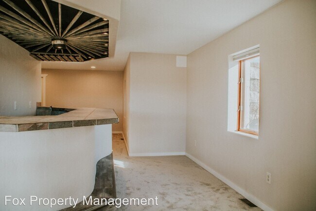 Foto del edificio - 4 br, 2.5 bath House - 9995 Carbon Road