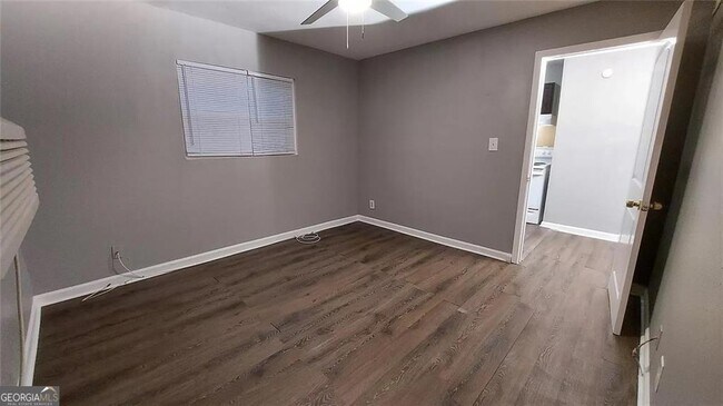 Foto del edificio - 574 Cooper St SW